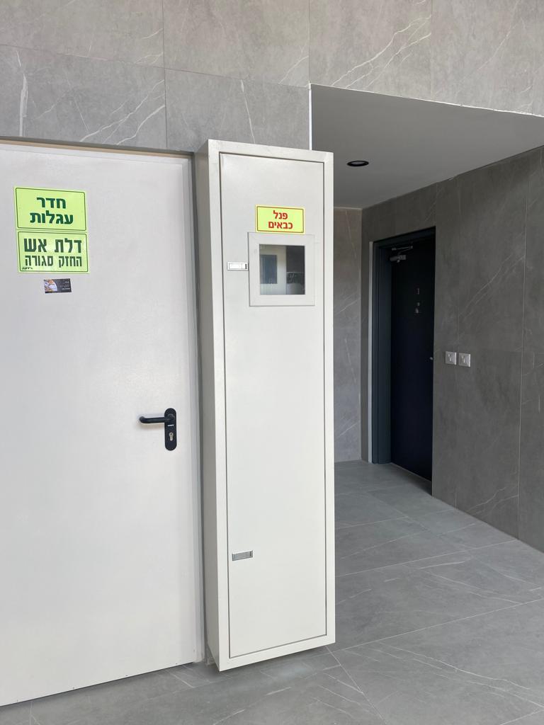 ארונות פח לבניין